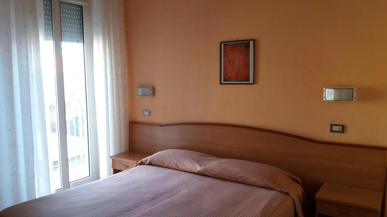 Albergo Moretti Senigallia Exterior foto