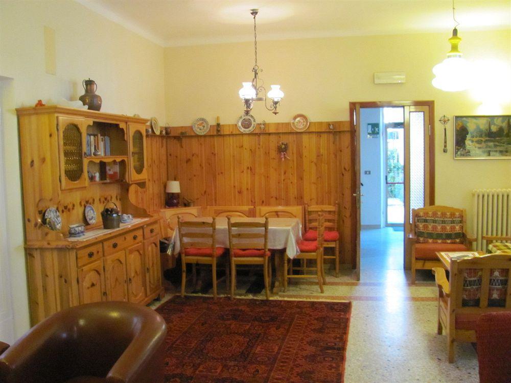 Albergo Moretti Senigallia Exterior foto